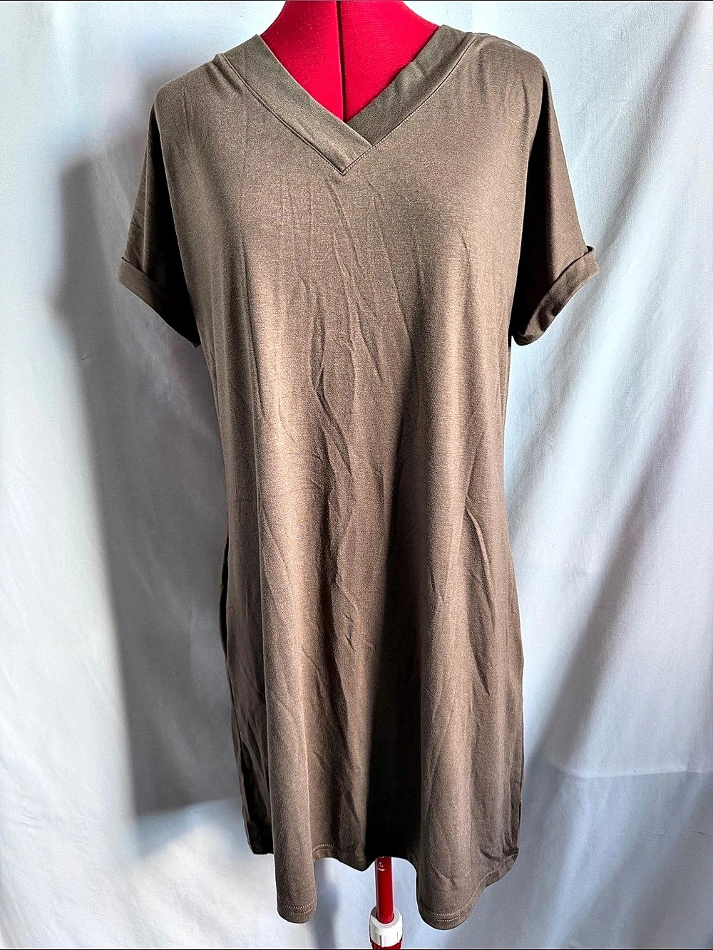 Isermeo Brown Midi Dress Size Medium Like New